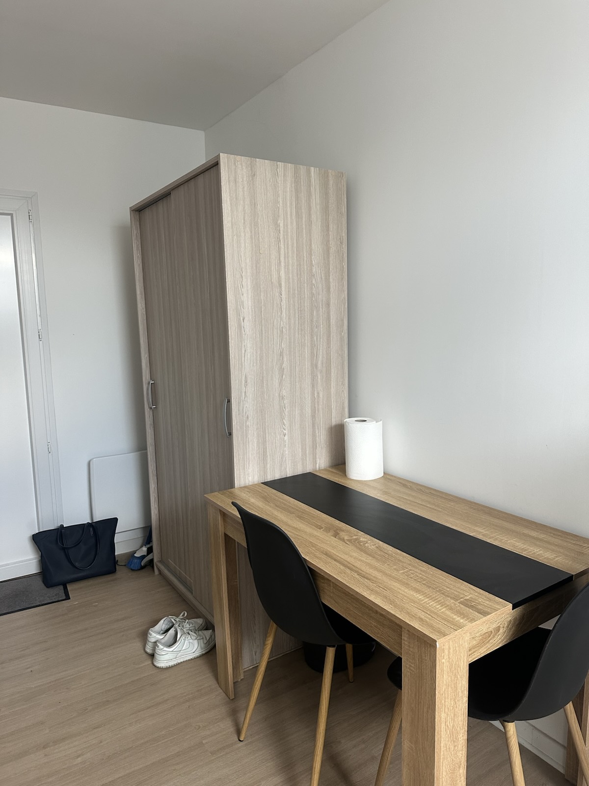 Studio 10 – studio meublé 18 m² à Bazeilles