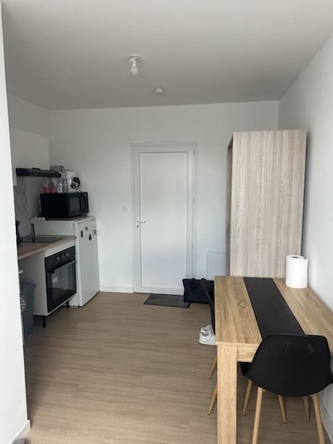 Studio 11 – studio meublé à Bazeilles – photo 5