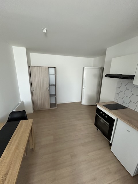Studio 11 – studio meublé à Bazeilles – photo 8