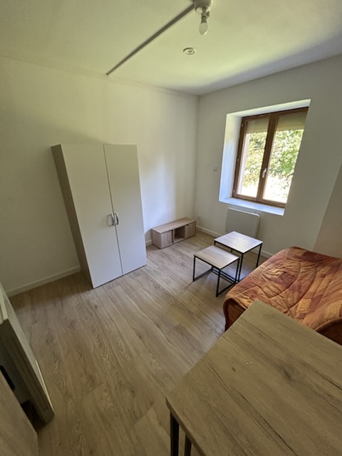 Studio 2 – studio meublé à Bazeilles – photo 3