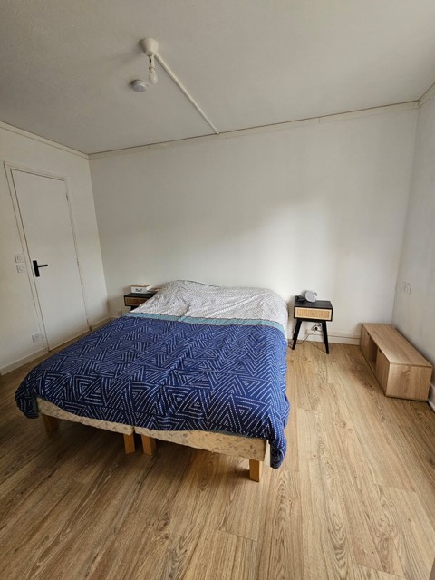 Studio 9 – grand studio meublé à Bazeilles – photo 4